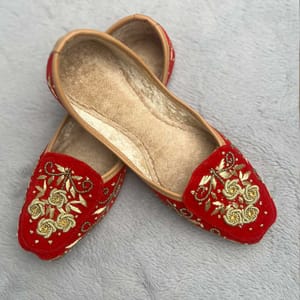 Zari, Beads & Sequin Embroidered Wedding Jutti – Handmade Bridal Elegance